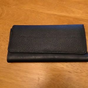 Black wallet